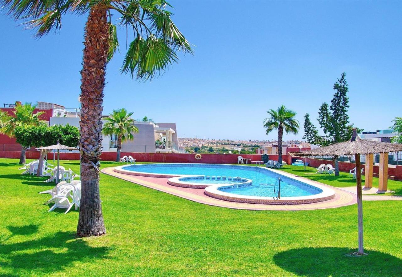 Apartment With Large Roof Solarium Dehesa de Campoamor  Luaran gambar